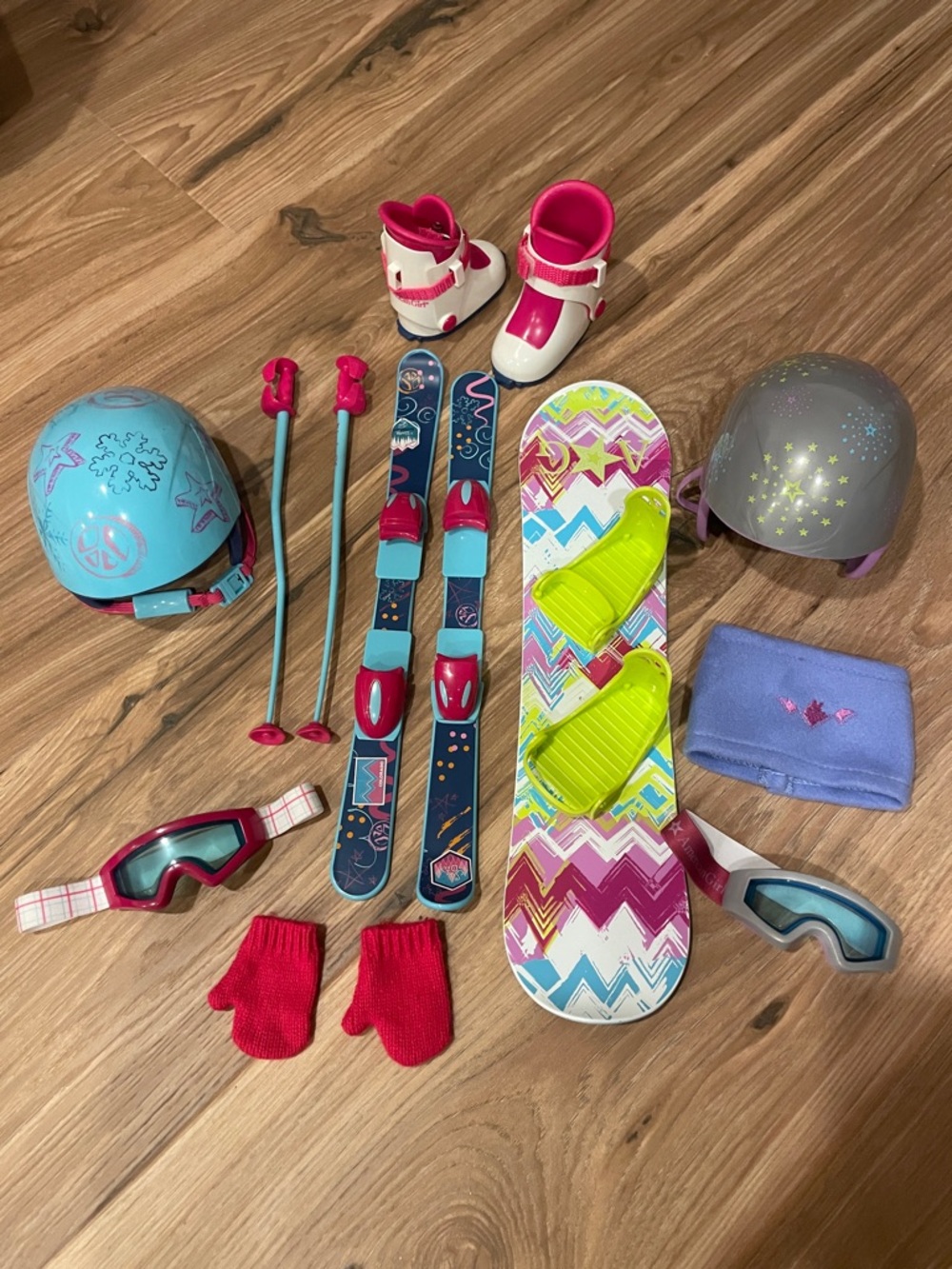 American Girl Doll ski set -AND- snowboard Winter Sports Gear